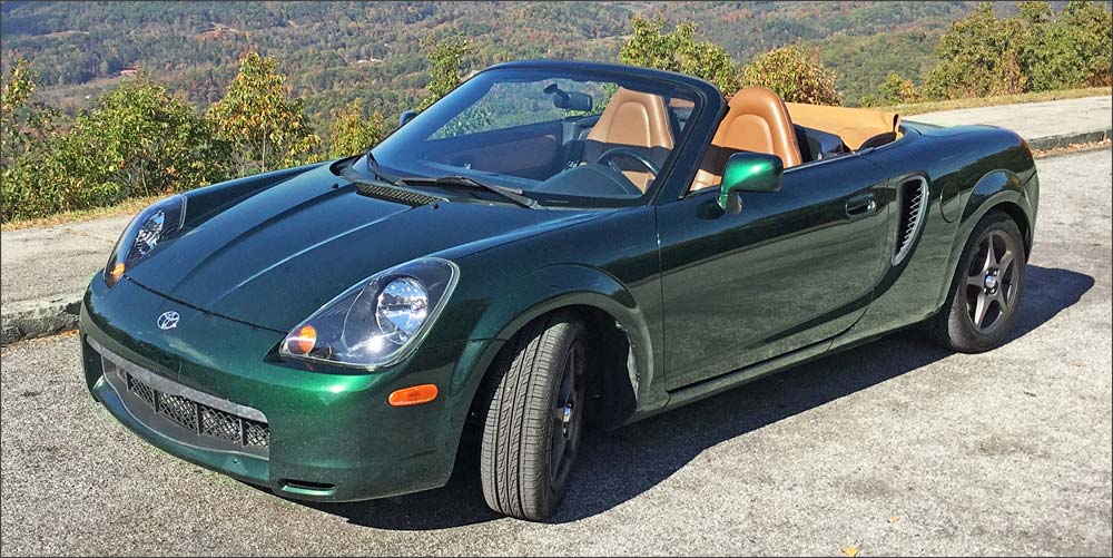 James' 2002 Toyota MR2 Spyder