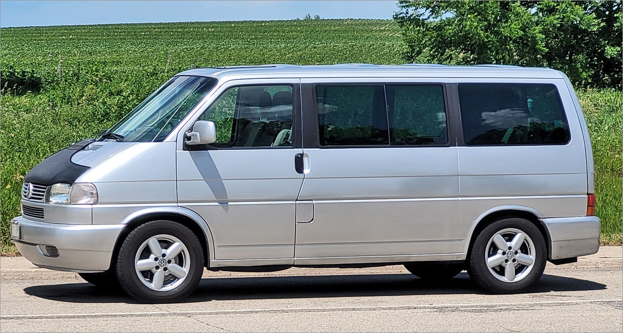 Janine's 2003 Volkswagen Eurovan MV