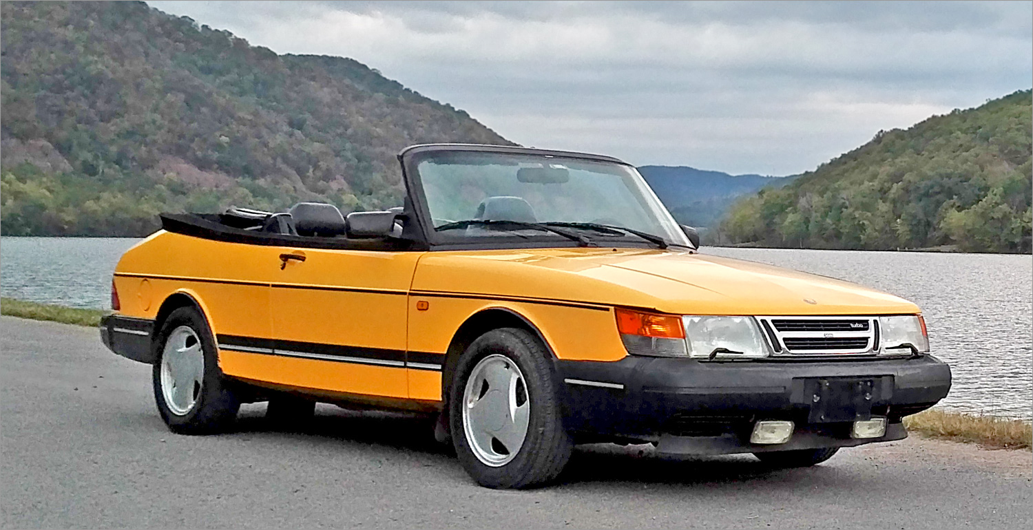 Ike's 1992 SAAB 900